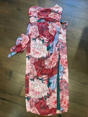 white square neck maxi dress Rihoas Satin Square Neck Maxi Dress